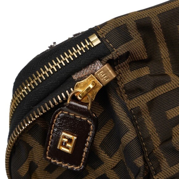 Fendi Zucca Canvas Vanity Bag Canvas Vanity Bag 26554 in Good condition - Picture 10 of 15